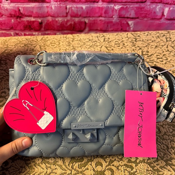 Brand New Betsey Johnson Crossbody Bag in Blue Heart‎ Design with attached Pouch - Picture 2 of 9